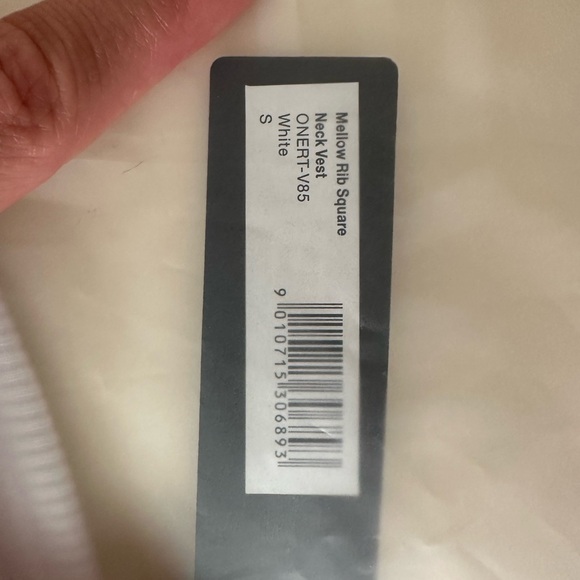 NWT Oner Active Mellow Rib Square Neck Vest - Picture 5 of 5